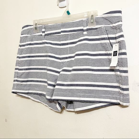 GAP Khakis By Gap The City 3” Shorts, 12, NWT! - Picture 4 of 9